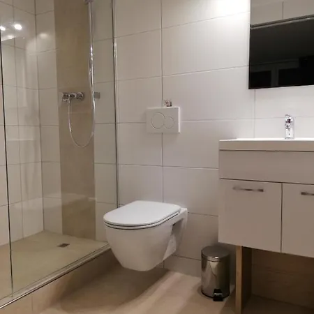 Elis Apartment *